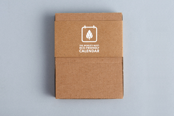 Volkswagen | The world's most eco-friendly calendar #recycle #cardboard #packaging #reuse #volkswagen #calendar #ecofriendly #iphone