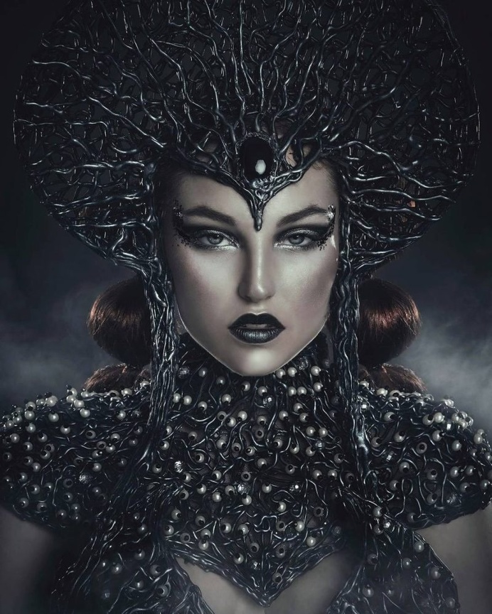 Steampunk Fashion Photography by Rebeca Saray