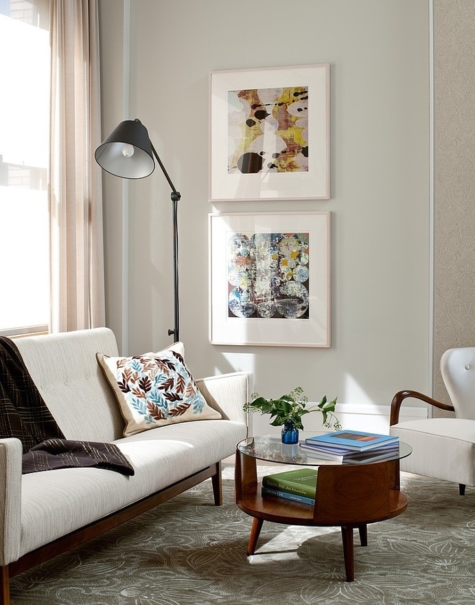 Living room, art
