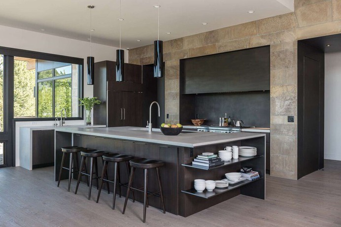 Wilderness Ridge House Maximizing Its Privileged Location