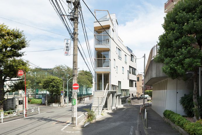 Sarugaku Plural Directed Tower by Masatoshi Hirai Architects Atelier