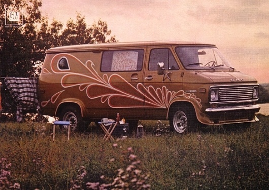 ULTIMATE ROCK 'N' ROLL ON WHEELS | THE 1970′s VAN CUSTOMIZATION CRAZE « The Selvedge Yard #van #pinstriping #1970