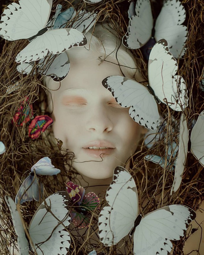 Gorgeous Beauty and Fine Art Portrait Photography by Mario Pirozzi