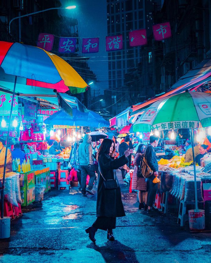 Neon, Moody and Cinematic Nightscapes of Shanghai and Beyond by Victor Chiang