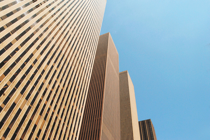 New York City #NYC #sky #skyscraper #perspective #photography #travel #street #newyork