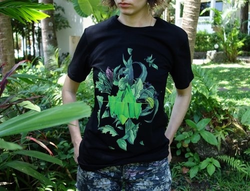 T-shirt Green Island. KFKS #tshirt #green #design #3d #plants #tropical #wear #black #girl