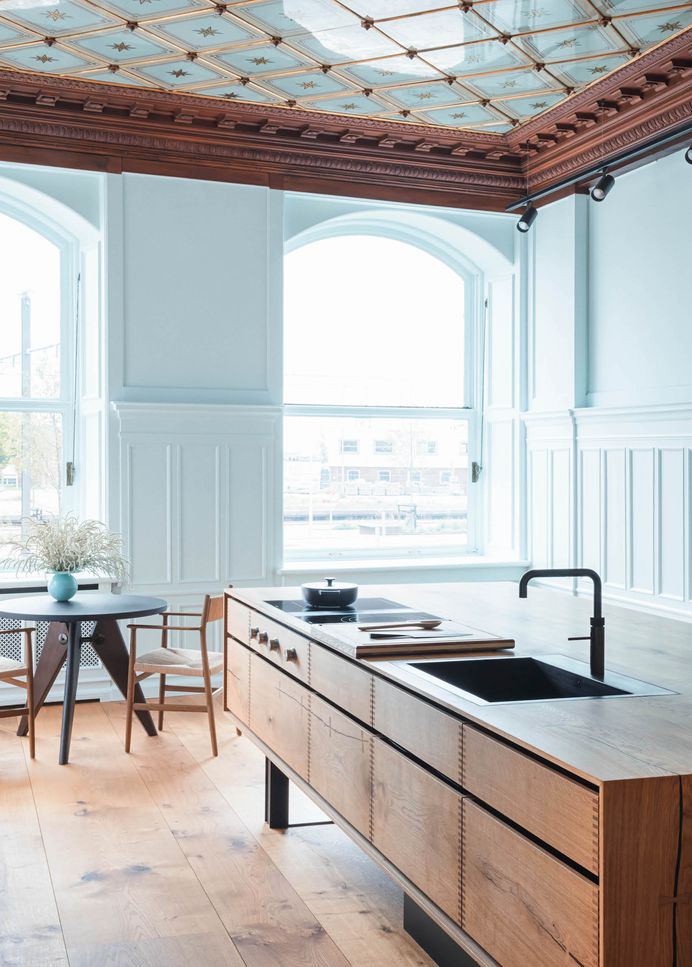 Dinesen & Garde Hvalsoe Showroom by Studio David Thulstrup