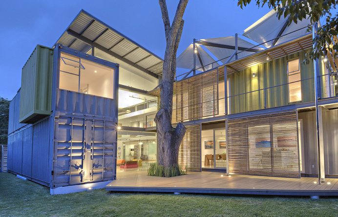 Shipping container house Incubo by Maria Jose Trejos - HomeWorldDesign (15) #inspiration #eco-friendly #house #container #design #architecture