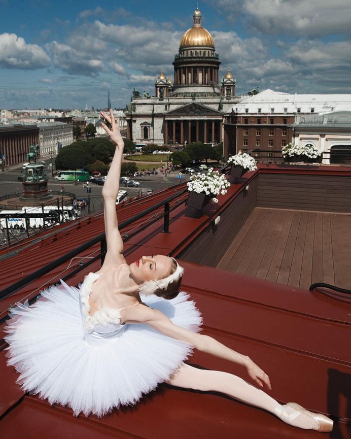 Breathtaking Portraits Reveal The Haunting Beauty of Ballet