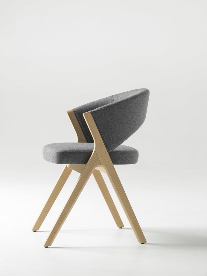 Susann minimal chair — minimalgoods