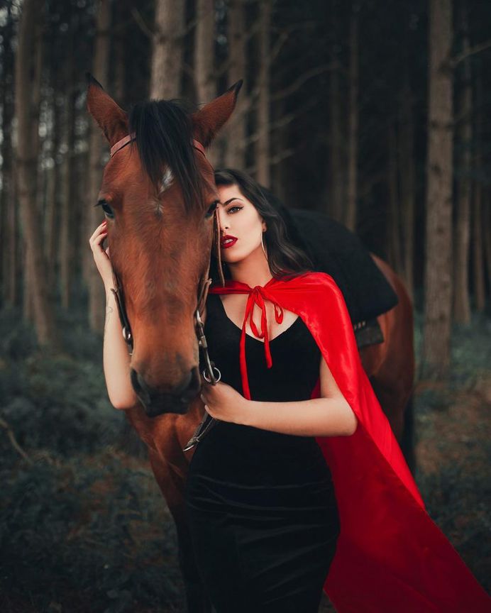 Gorgeous Lifestyle Portrait Photography by Isadora Brigido