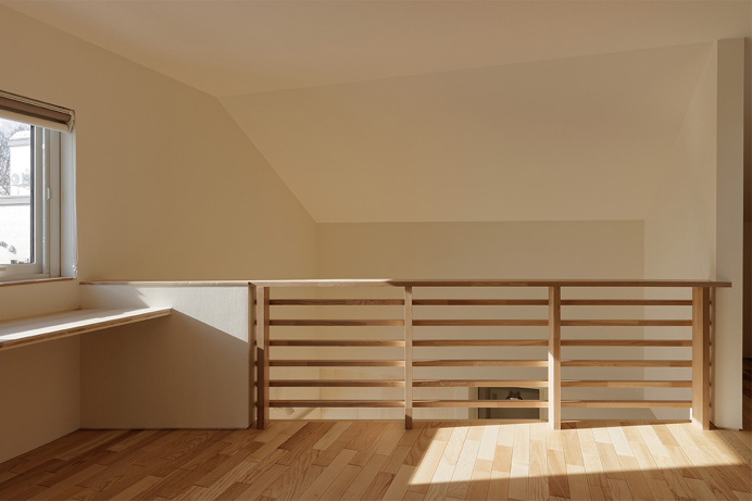 House with Connecting Steps