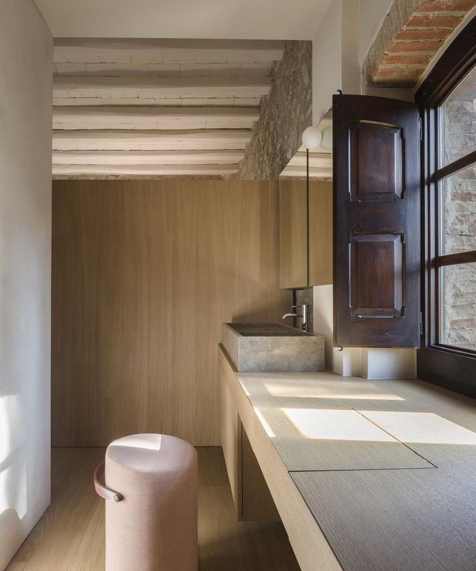 Spanish Farmhouse Revived with Perfect Mixture of Traditional and Modern Minimalist Design 11