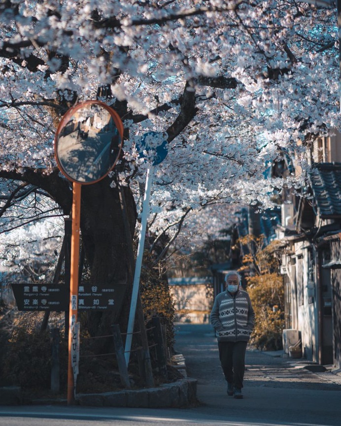 Magical and Cinematic Street Photos of Japan by Pat Kay