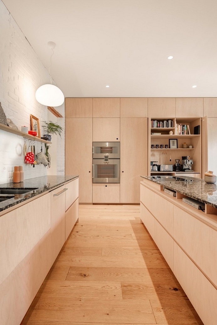 Dunn House / The Practice of Everyday Design