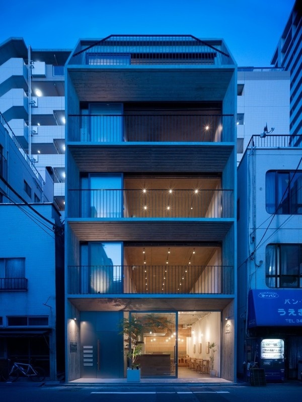 Grass Building by Ryo Matsui Architects #modern #design #minimalism #minimal #leibal #minimalist