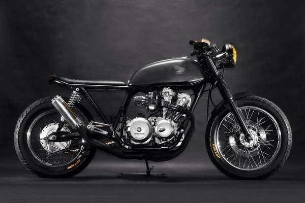 The Pursuit Aesthetic: Photo #cafe #black #racer