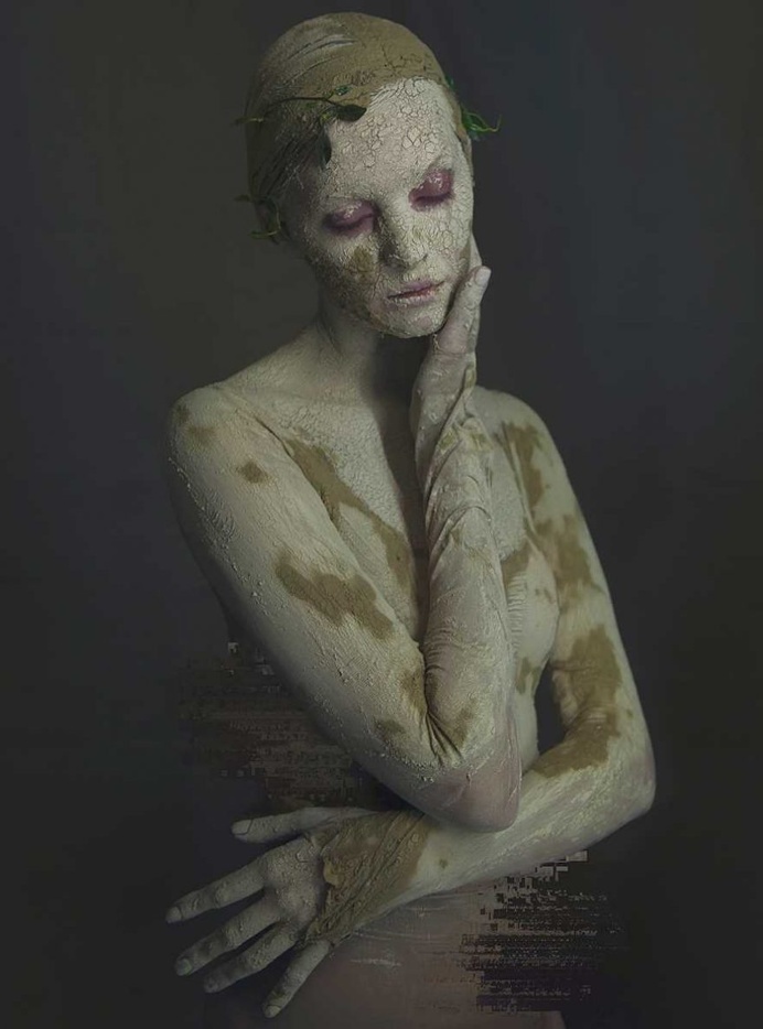 Flower Decay: Fabulous Beauty Photography by Anna Danilova