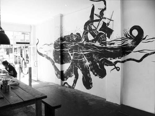 tumblr_lf5atqUEps1qb2fmwo1_500.jpg (Immagine JPEG, 500x375 pixel) #interior #design #graffiti