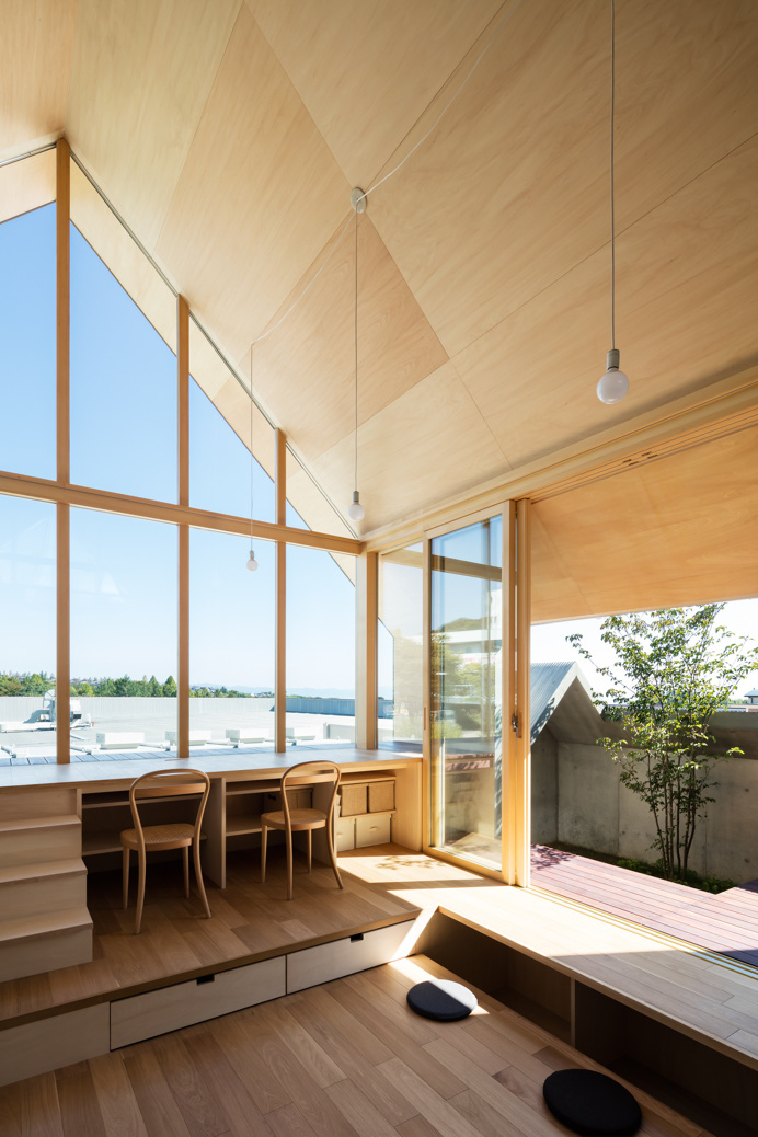Newtown House by Kohei Yukawa and Hiroto Kawaguchi
