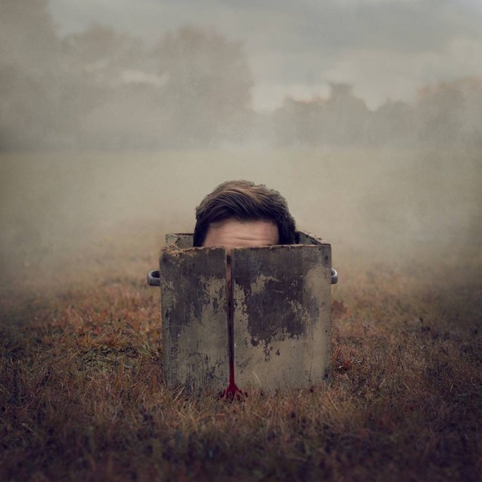 The Surreal World of Mesmerizing Photographic Illusions by Logan Zillmer