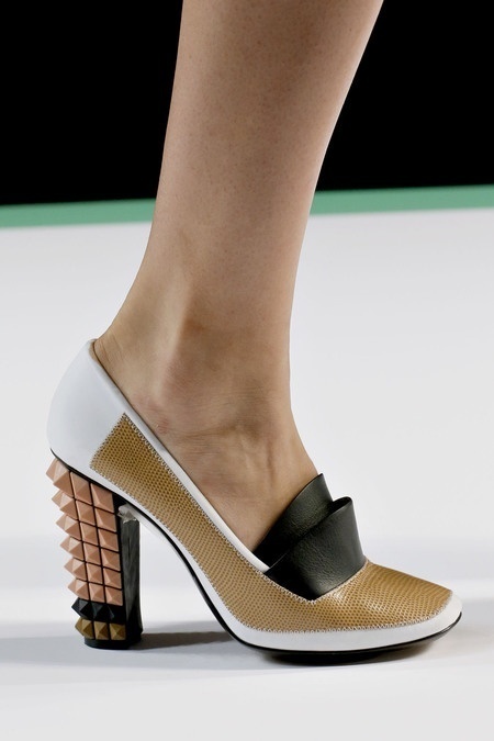Fendi Spring 2013 Ready to Wear Collection Slideshow on Style.com #fendi #heels