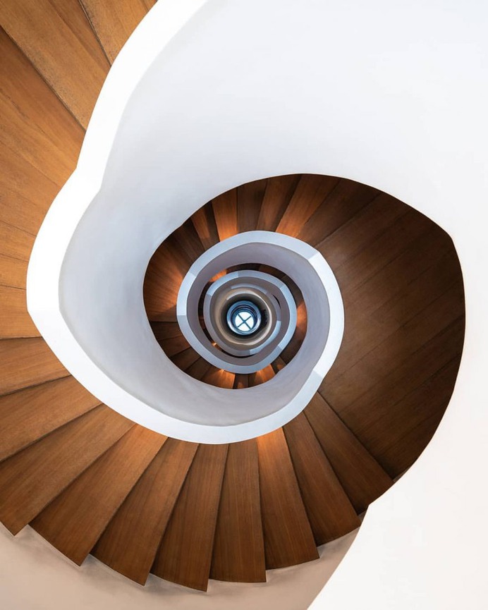 Fantastic Architecture Photography in Seoul by Simon Lachapelle