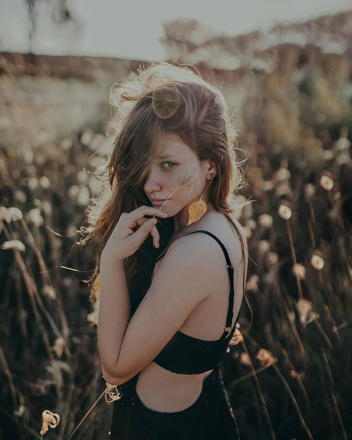 Gorgeous Lifestyle and Beauty Female Portraits by Jhonatan Ferraz