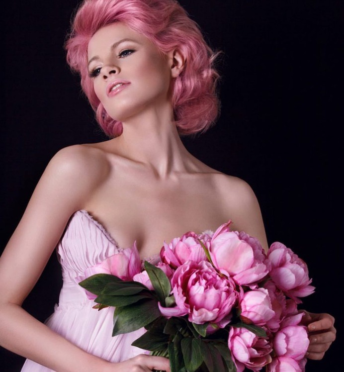 Vibrant Fashion and Beauty Photography by Tracey Lea