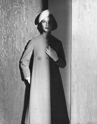 http://img.ffffound.com/static-data/assets/6/33fed1f7b577034bbe275989de0592aa758e4e88_m.jpg
