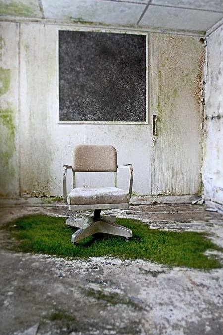 Monuments To Failure #weathered #old #neglected #grunge