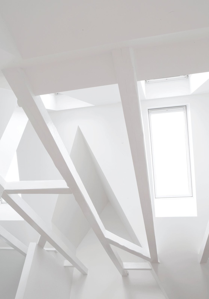 Skylights. Copenhagen Townhouse I by Norm.Architects. #skylight #attic #normarchitects #minimal