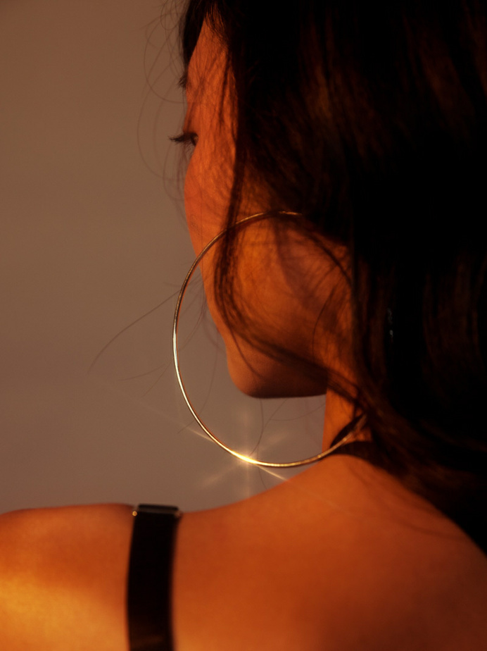 earing girl