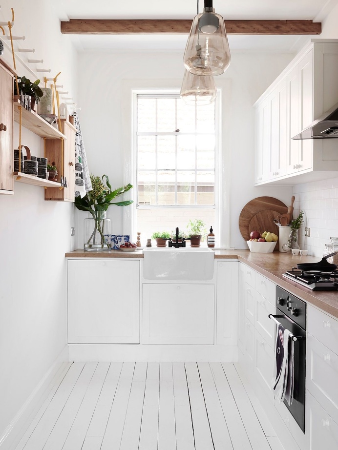 White kitchen. Swedish Summer House by Mr.Fräg. #white #kitchen #minimal
