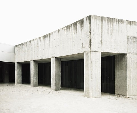 FFFFOUND! | untitled_01.jpg (JPEG Image, 700x578 pixels) #architecture #minimal #pure