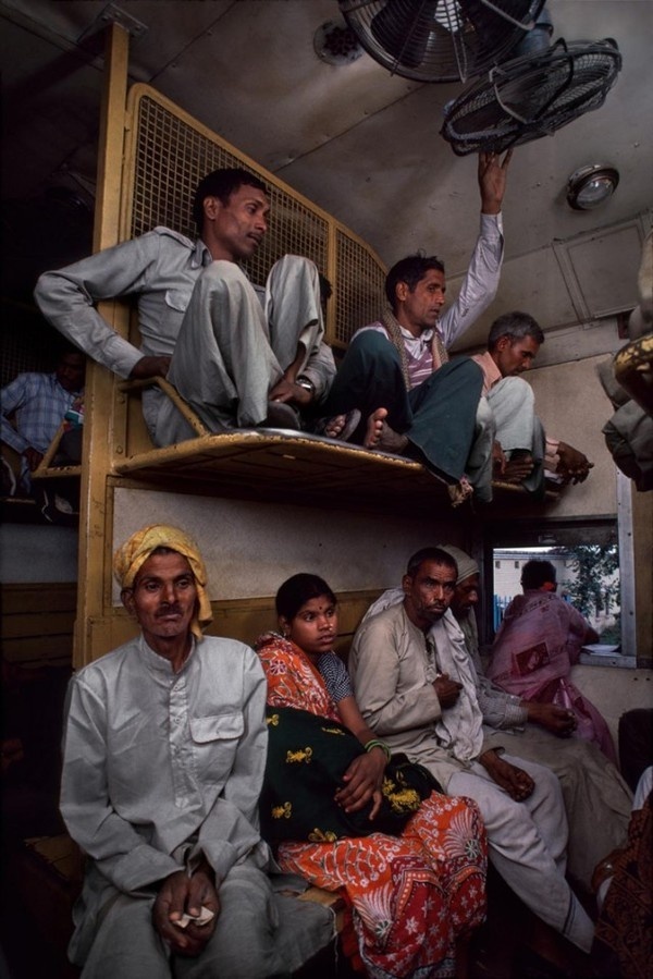 Trains Steve McCurry2 #india #photography #railway