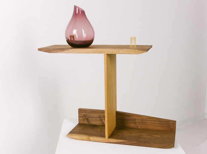 Shelf Little Sailer Fly Massive Millworks #shelf #book #flowers #interior #furniture #design #fly #massive #millworks #wood #woodworking
