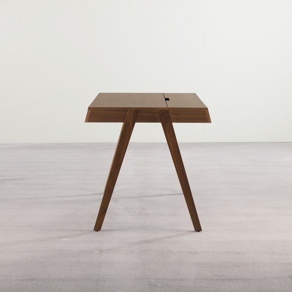 Homestation by Henrik Soerig #modern #design #minimalism #minimal #leibal #minimalist