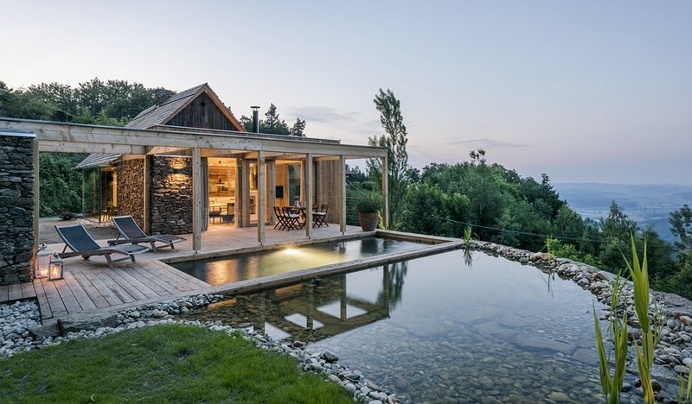 Historical Barn Converted into a Wellness Retreat – Stadl Altenbach