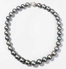 Tahiti-Kulturverein-Collier