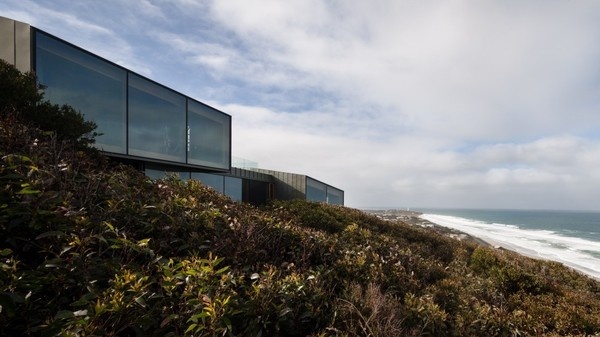 Fairhaven Beach House by John Wardle Architects #architecture #minimal