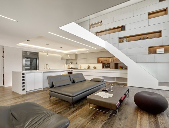 Two-Story SOMA Loft in San Francisco / INTERSTICE Architects