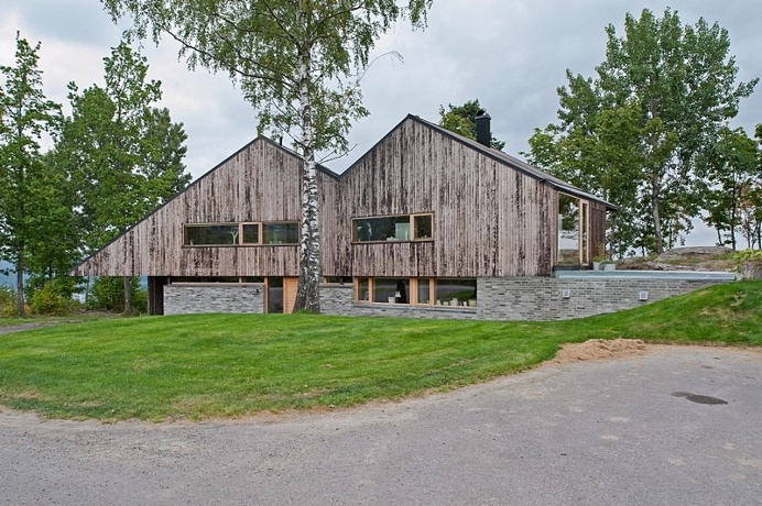 Schjelderup Trondahl Architects Have Designed a Family House on the Edge of a 120m Vertical Cliff