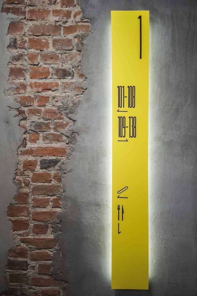 Tobaco Hotel / EC-5 #wayfinding