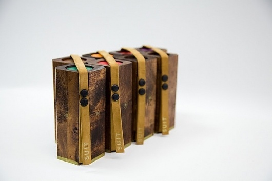 'The Editions': Poker Chips - Package Design. #henderson #kendall #crafted #scad #screen #poker #chips #hand