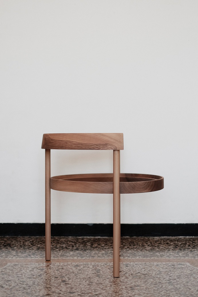 Larga by Francesca Torzo