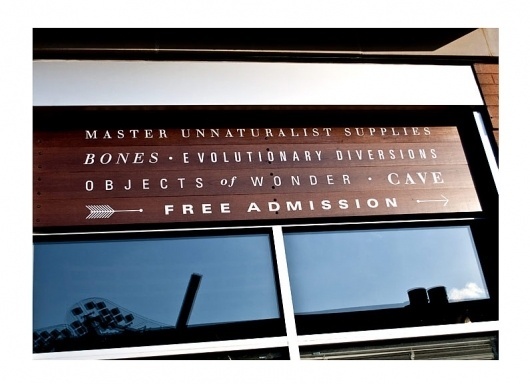 826DC : OMG #arrow #typography