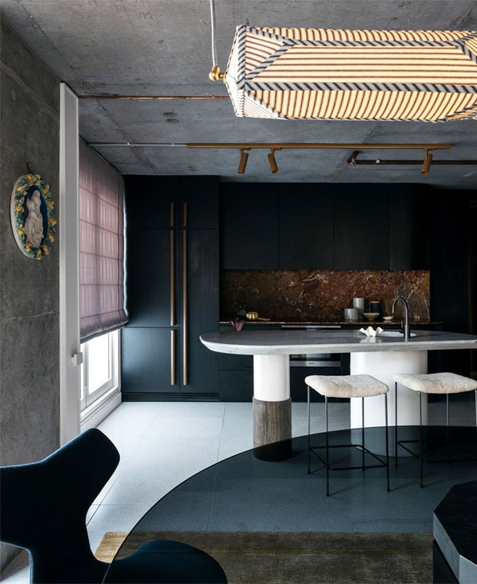 Dark Hues at Sydney Apartment by Studio Amber Road - InteriorZine