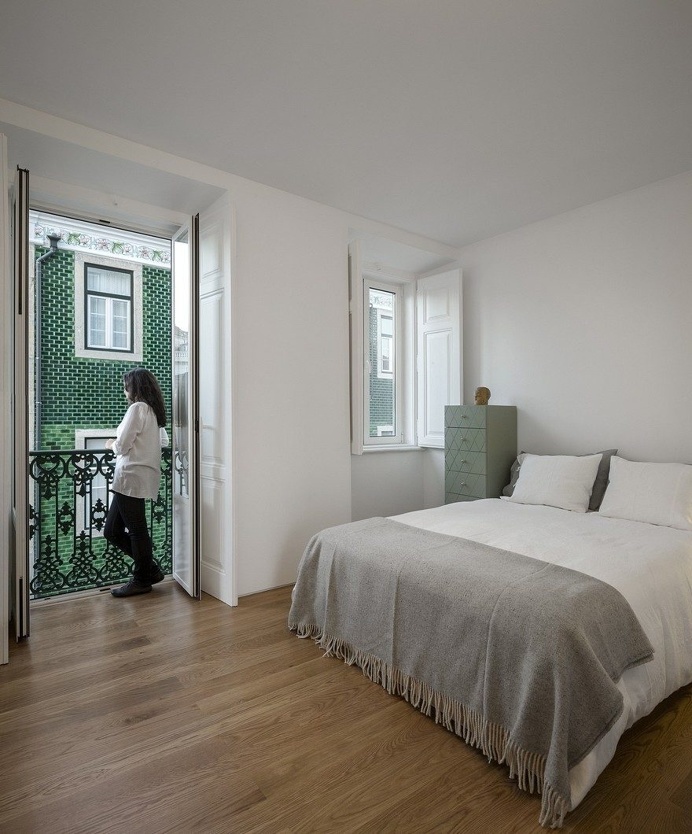 Principe Real Apartment Fala Atelier 8