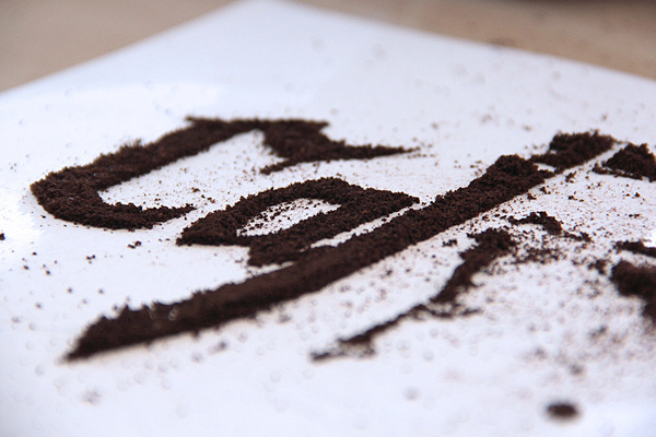 CJWHO ™ (Cafégrafia | Coffee type experiment by Marina...) #design #illustration #art #coffee #type #experiment #typography
